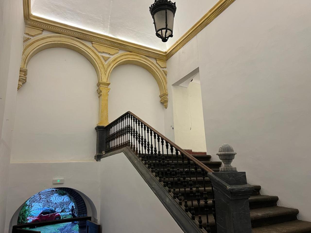 Palacio De Los Angulo Casa Historica En El Centro De Cordoba Luaran gambar